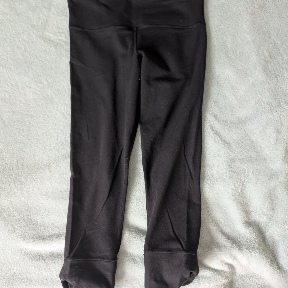 3/$30 Lululemon Black 20" length capri